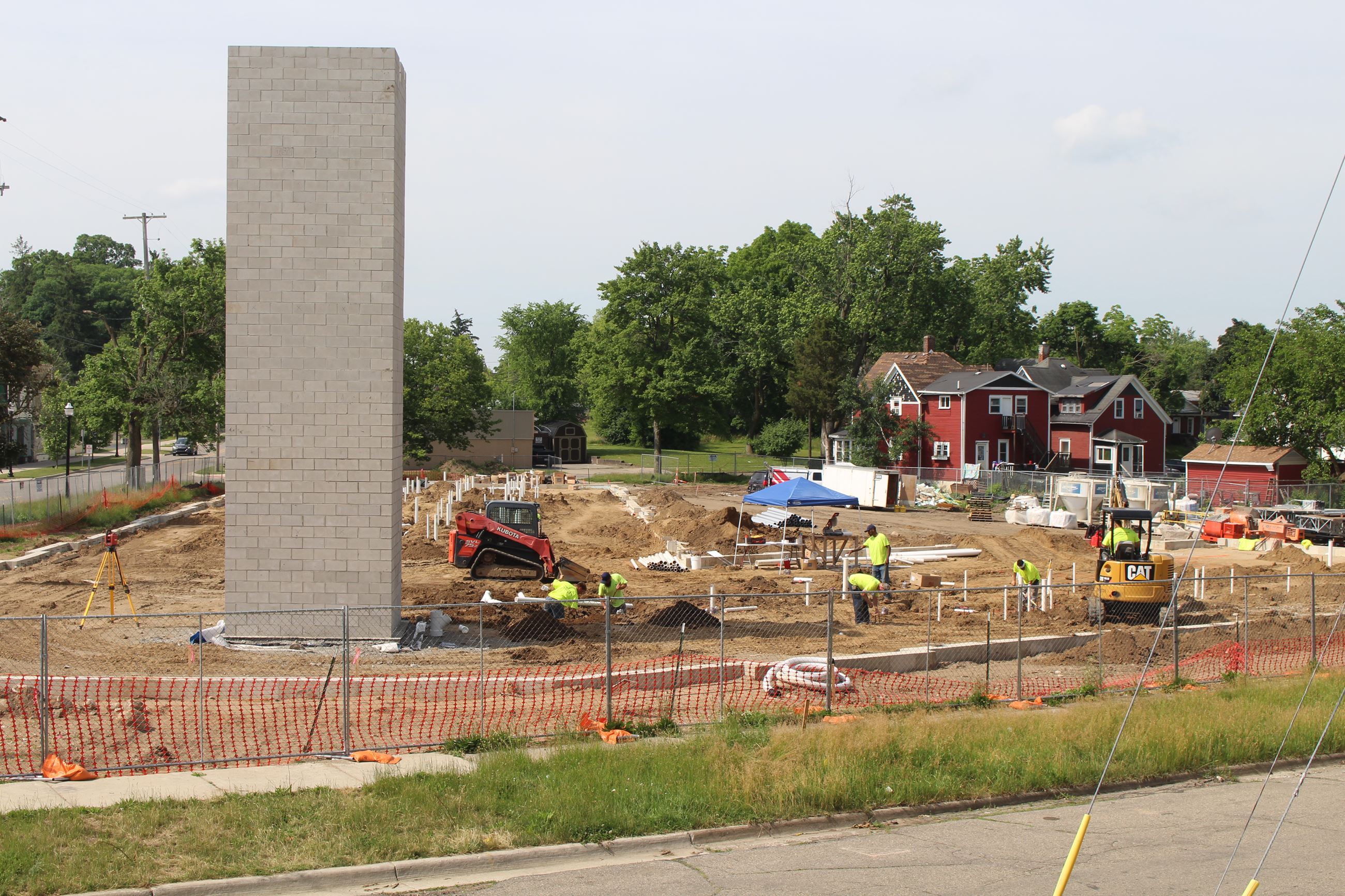 A construction site for an apartment building 